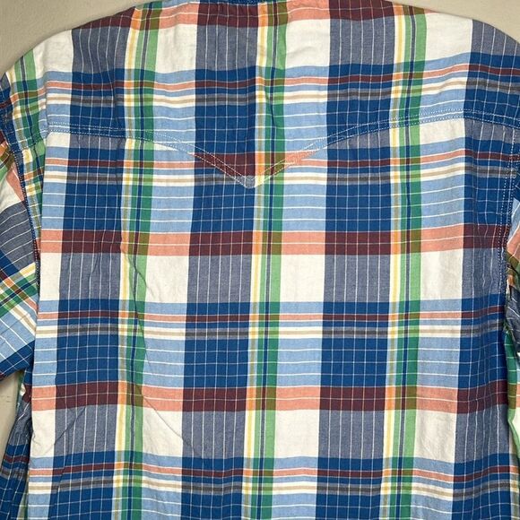 Wrangler, western style, short sleeve button-down shirt - Picture 7 of 8